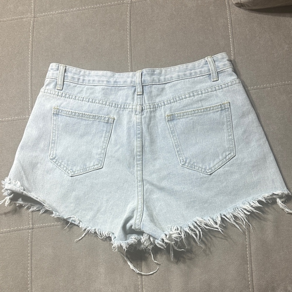 Light Blue Distressed Denim Shorts with Pearl Details - Picture 3 of 7